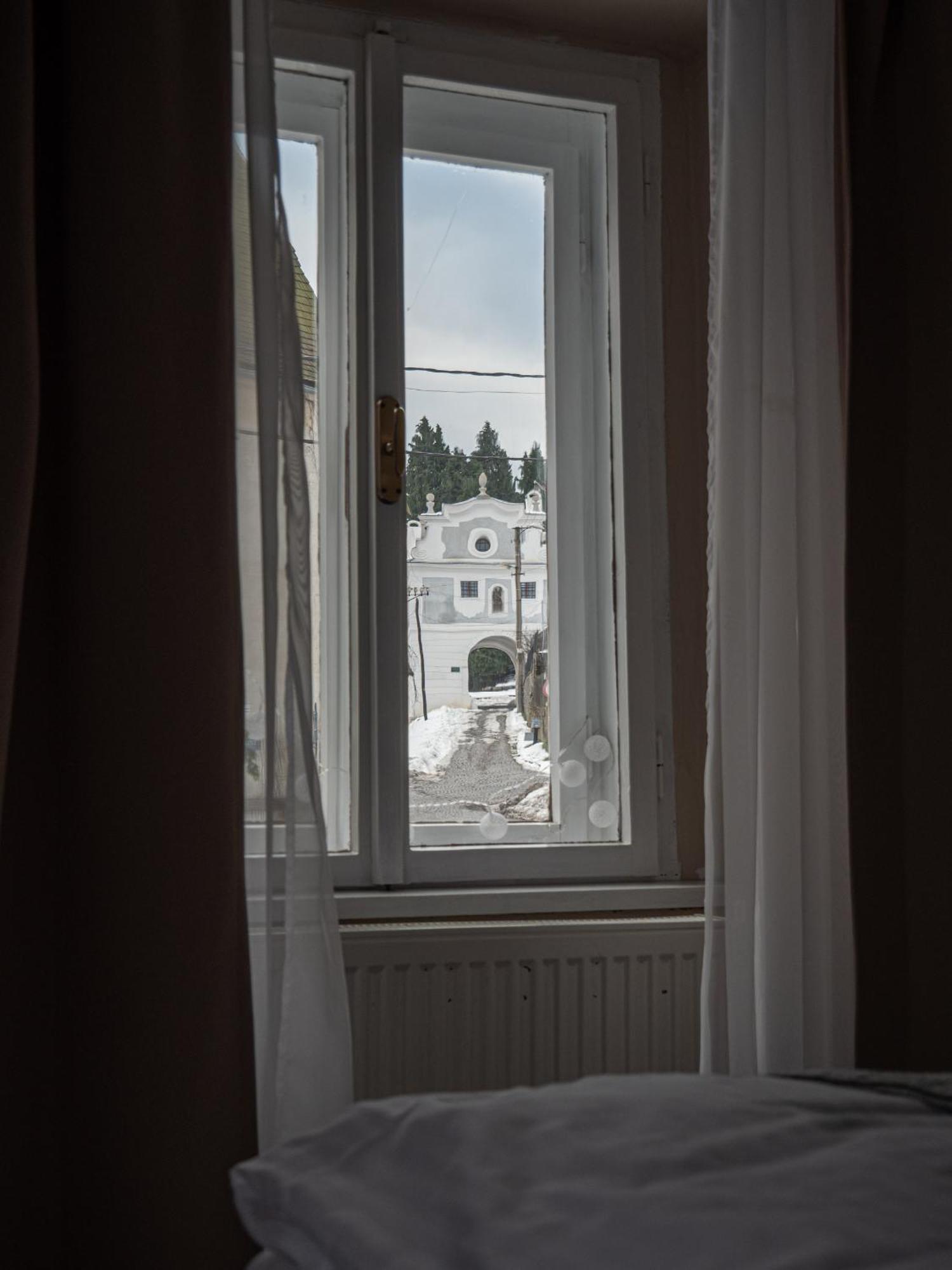 Banská ŠtiavnicaFrauenberg公寓 外观 照片
