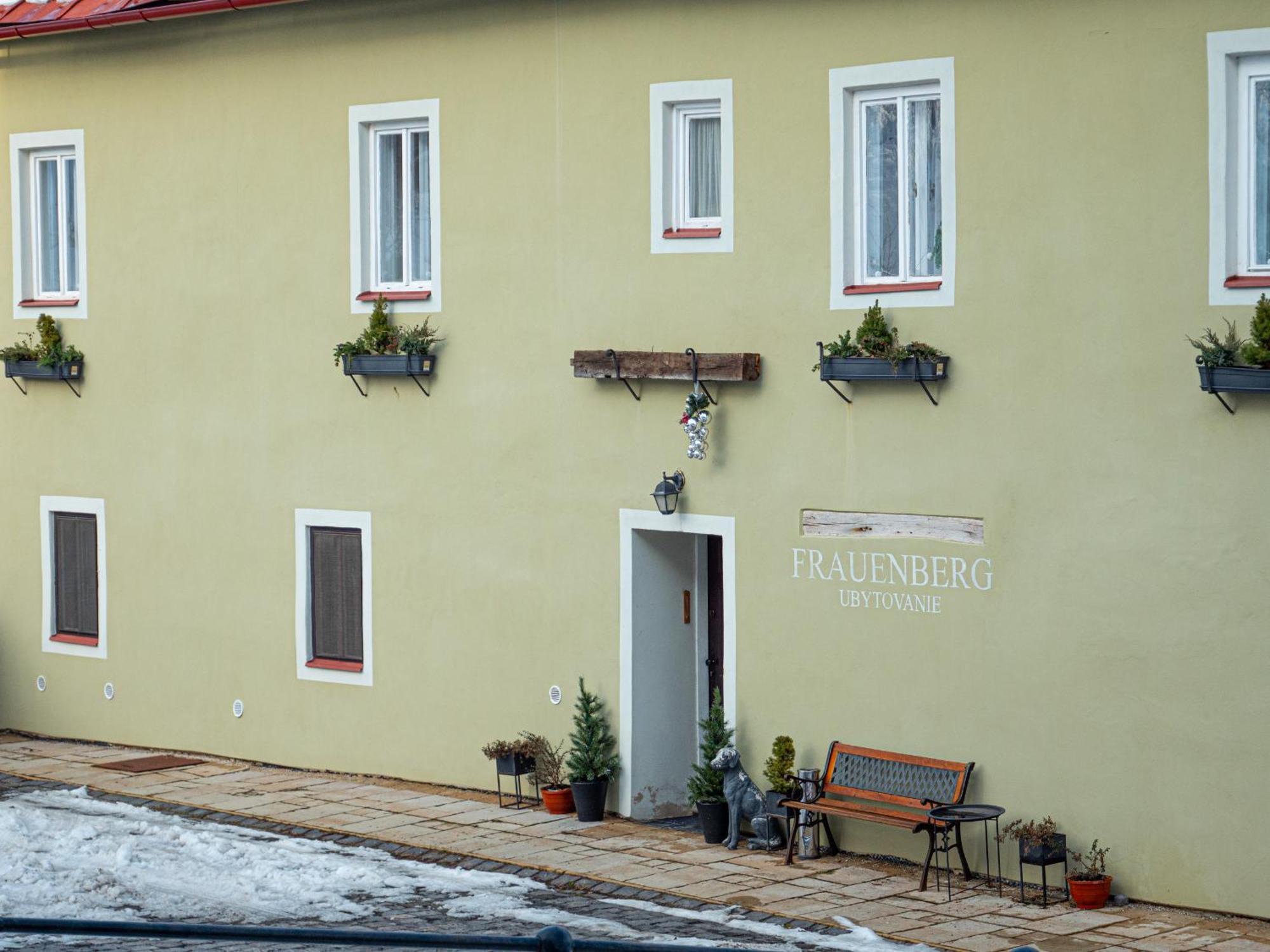 Banská ŠtiavnicaFrauenberg公寓 外观 照片